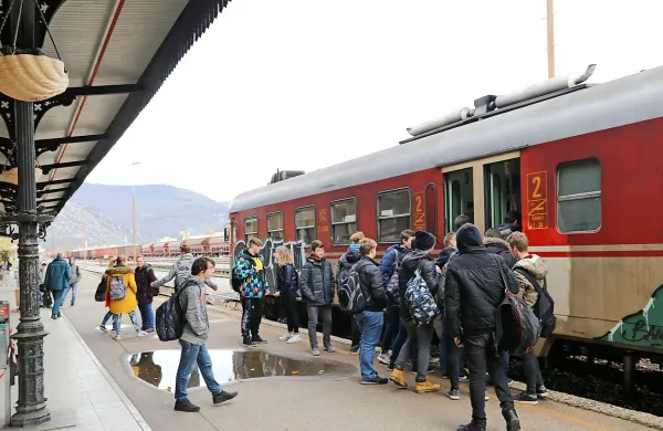Projekt integriranega javnega potniškega prometa  trenutno prinaša ugodnosti dijakom in študentom, že v kratkem naj bi ga tudi 
ostalim uporabnikom.