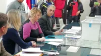 Po štetju glasov, prispelih po pošti, se je izkazalo, da je Aleš Bržan 
premagal Borisa Popoviča za sedem glasov.