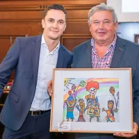 Rekordna dobrodelna licitacija barikov