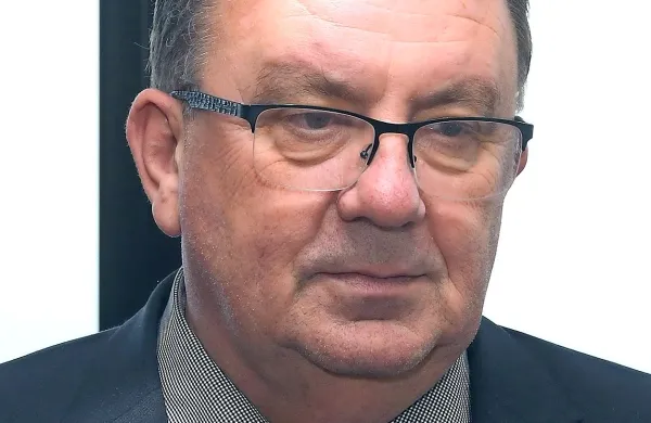 Minister za zdravje Samo Fakin