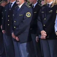 Tatjana Bobnar na krstu policijskih gumenjakov pred dobrima 
dvema letoma v Kopru, ob njej direktor koprske policijske uprave 
Danimir Rebec. 