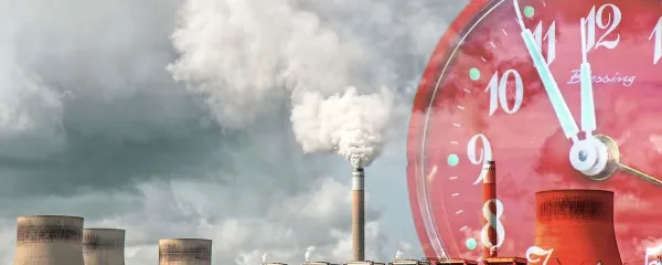 Gospodje, ste pri&scaron;li pe&scaron; ali z letalom?