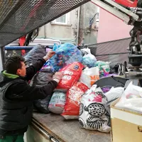 &ldquo;Vsak lahko pomaga, ne nujno z denarjem&rdquo;