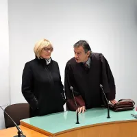 Hilda Tovšak je preklicala sporazum o priznanju krivde v zadevi 
Delamaris. Kot je dejala, je ta sporazum podpisala pod velikim 
pritiskom, bila je tudi v hudi stiski.