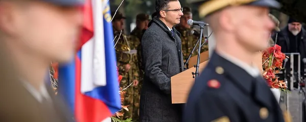 Politika za sto dni