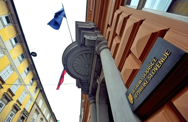 Ustavno sodi&scaron;če razveljavilo določbe zakona o zdravstveni dejavnosti glede presežkov prihodkov nad odhodki za koncesionarje