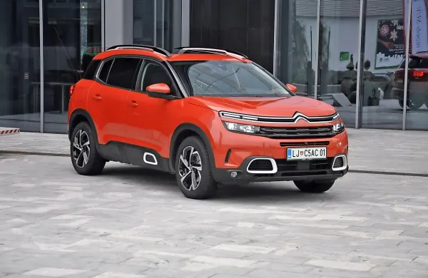 C5 aircross prihaja v slovenske prodajne salone konec januarja.