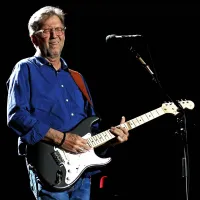  Eric Clapton bo 6. junija prepeval in soliral v dunajski dvorani 
Stadthalle. 
