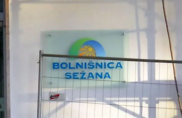 Nevrolo&scaron;ka ambulanta v Sežani ostaja