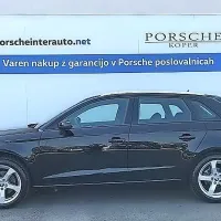 Nekdanja direktorica občinske uprave Sabina Mozetič je imela v 
uporabi audi A3.