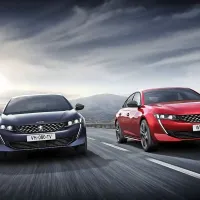 Prvi primerki prenovljenega Peugeota 508 bodo v prodajnih 
salonih že čez nekaj dni. Karavan prihaja tik pred poletjem.