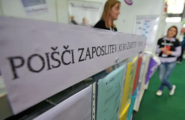&Scaron;OS obsoja nedopustne prakse izkori&scaron;čanja &scaron;tudentov