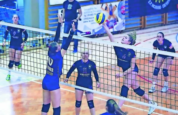 Nina Pangerc (številka 6) je pritisnila piko na i k pomembni zmagi 
Ankarančank v Kamniku.