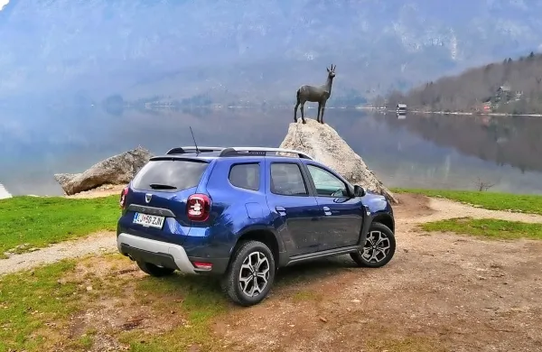 Duster s pravo podobo in dodatki deluje prav všečno.