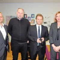 Posoškim županom (z leve tolminski Uroš Brežan, kobariški Marko 
Matajurc in bovški Valter Mlekuž) se v skupnih razvojnih prizadevanjih pridružuje tudi nova županja Občine Kanal ob Soči 
Tina Gerbec. 