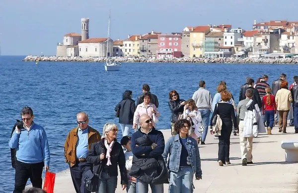 Za dan bivanja v piranski in ankaranski občini bodo gostje plačali 
2,5 evra takse.