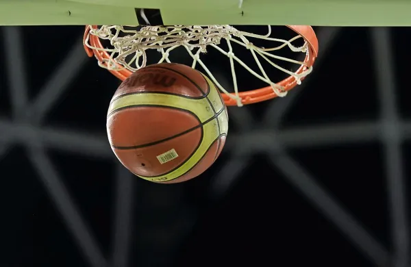 Ponoči bosta znani prvi peterki tekme zvezd lige NBA