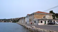 Nekdanja skladišča soli v Portorožu so primerna za ureditev za 
številne namene. 