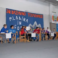 Vrh so premočno osvojili Idrijci