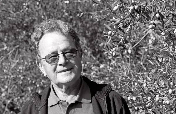 V spomin: Angelo Hlaj (1940-2019)