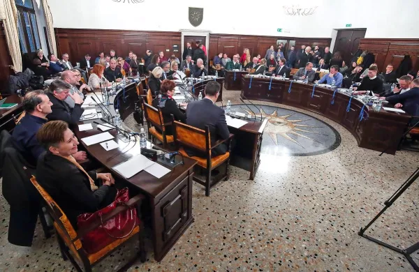 Občinski svet v novem mandatnem obdobju je danes izvolil člane 
delovnih teles.