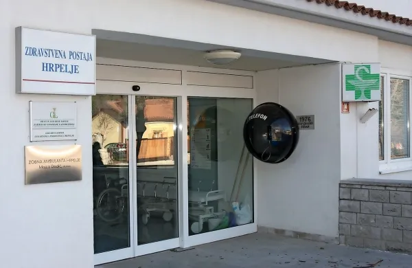 &Scaron;e ena zobozdravstvena ambulanta