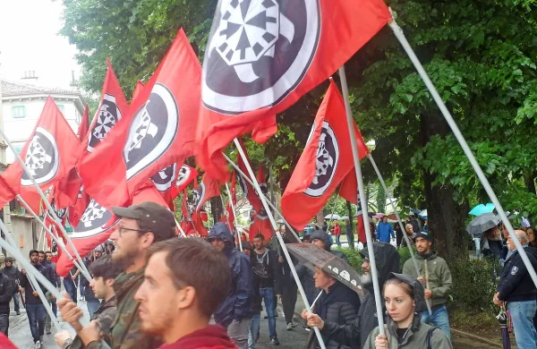 Člani organizacije CasaPound