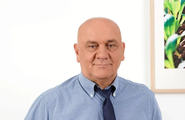 Robert Fakin