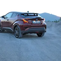  Večina teh avtomobilov prodajo s hibridnim pogonom, čeprav je v 
ponudbi tudi klasični 1,2-litrski turbo bencinski motor, ki je kot 
edini na voljo v kombinaciji s štirikolesnim pogon.