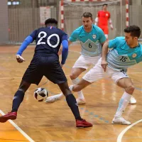 Slovenci visoko premagali Francoze