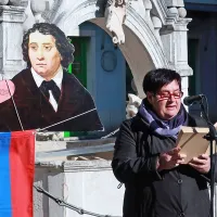 Odlična poezija in sončno vreme sta na dan zvabila veliko ljudi