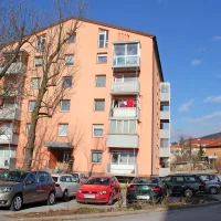 V Postojni 57-letnik umrl nasilne smrti