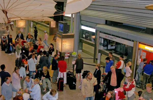 Družba Fraport Slovenijase pripravlja na dograditev potniškega 
terminala na ljubljanskem letališču. 