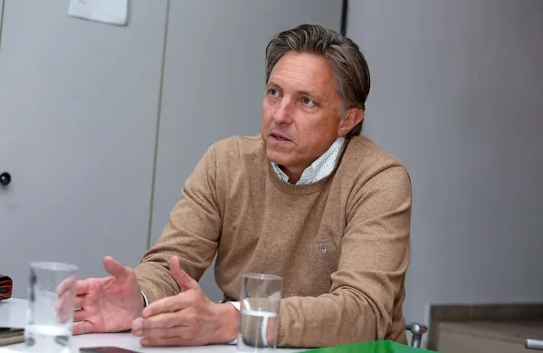 Direktor izolskega zdravstvenega doma Evgenij Komljanec 
odločno zanika očitke koprskih kriminalistov. 