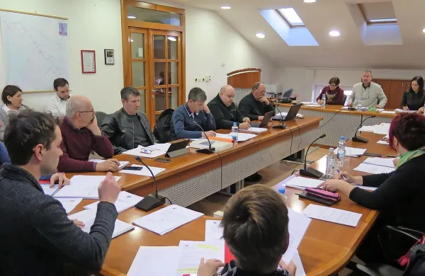 Komenski občinski svetniki so v sredo potrdili proračun za leto 
2019.