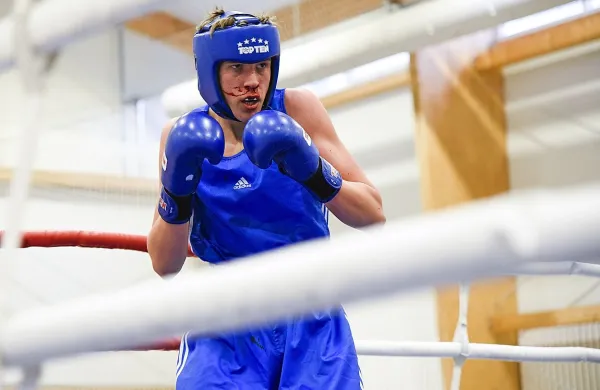 Med kadeti do 75 kg je Tash Šakovič  uspešno izpeljal debitantski 
nastop.
