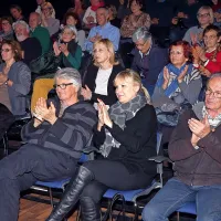 Polna dvorana koprskega gledali&scaron;ča za pogovor z Zorkom Bajcem