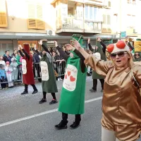 Za pusta so uporabili briljantino