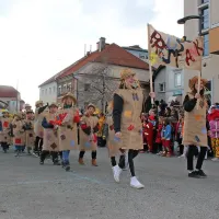 Domači navdu&scaron;ili z izvirnostjo
