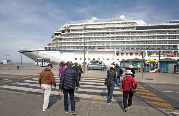Novo sezono prihodov potniških ladij v Koper bo letos odprla 
prestižna potniška ladja Viking Star.