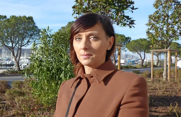  Evelin Kolarec Radovac, predsednica sveta izolske Osnovne šole 
Dante Alighieri