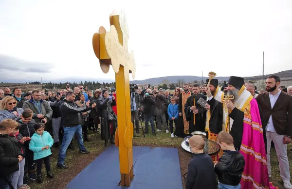 Posvetili so zemlji&scaron;če za pravoslavno cerkev