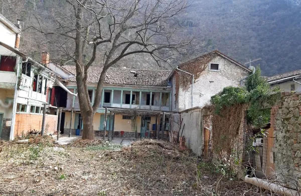 Občina razmišlja o nakupu drugega dela nekdanjega gostišča 
Adria, ki je še v lasti Mlinotesta.