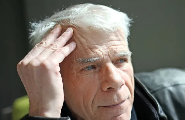 



Ivo Barišič: “Včasih imam grozne sanje, da sem pozabil tekst. To se 
zgodi redko, a je zato toliko bolj strašno.”