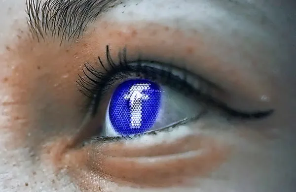Ravnanja Facebooka, ki ima več kot dve milijardi uporabnikov, s 
podatki že preiskujejo različni organi v ZDA in drugih državah po 
svetu.