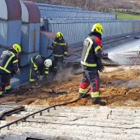 Tlela izolacija na strehi Cimosove tovarne