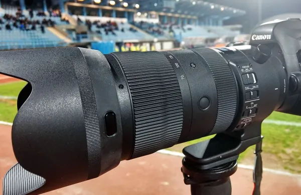 Sigma 70-200 f/2,8 DG OS HSM pred svojim nastopom za Primorske novice   