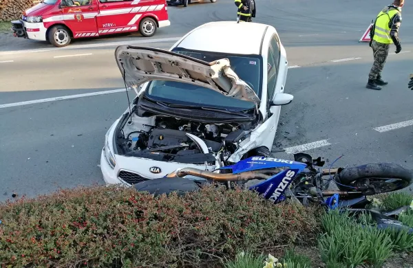 Motorist huje po&scaron;kodovan