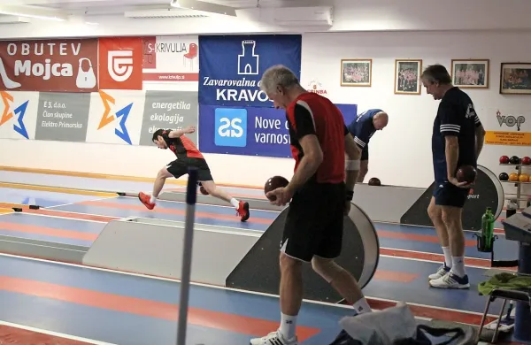 Postojnski Proteus (v rdečih dresih) je državno prvenstvo končal 
na četrtem mestu.