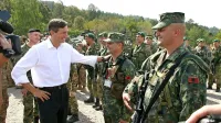 Postojnski župan obžaluje, da se na proteste občine še  ni odzval 
niti vrhovni poveljnik oboroženih sil predsednik Borut Pahor.